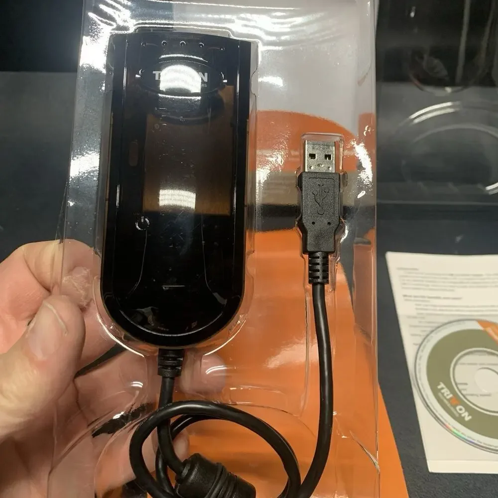 Vintage Triton USB 2.0 to SVGA Converter/Adapter TRI-UV100